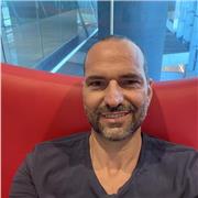 Docente di fotografia x lezioni di conoscenza macchina, tecniche di ripresa e post-produzione